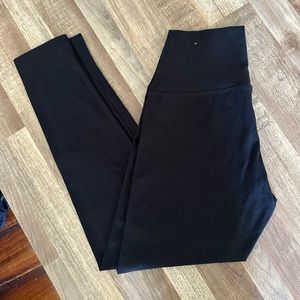 Aerie- American Eagle- Offline OG High Waisted Legging Sz M